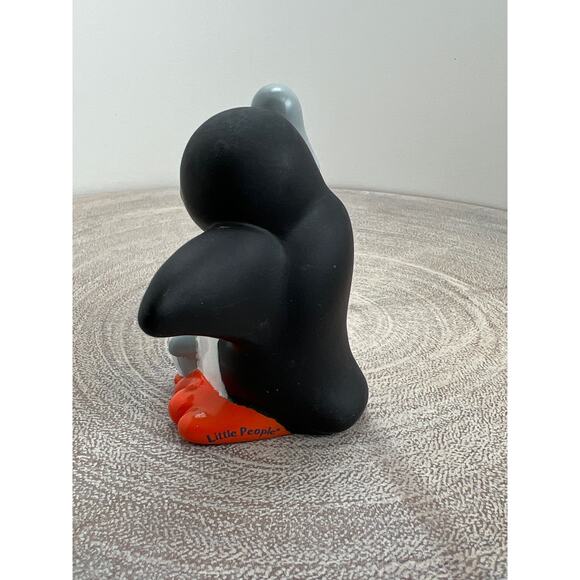 Penguin (P) Alphabet Replacement 2004 Zoo Little People - Picture 3 of 5